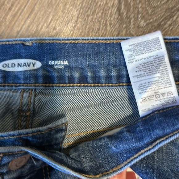 OLD NAVY Original Skinny Jean 4 Short - Picture 4 of 5